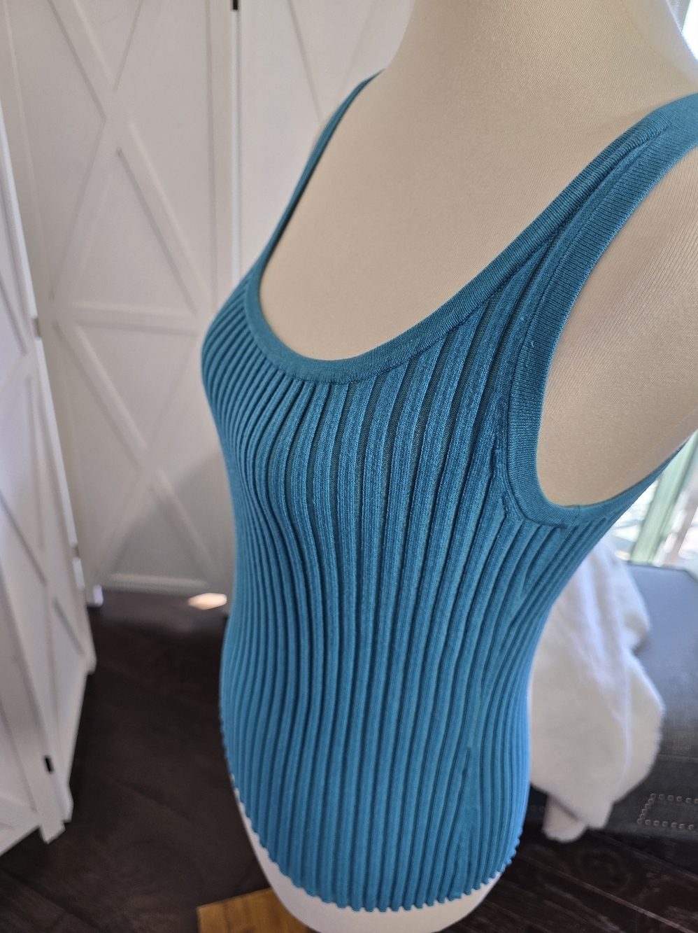 Cable & Gauge Teal/Turquoise Ribbed Tank Top - Picture 3 of 7